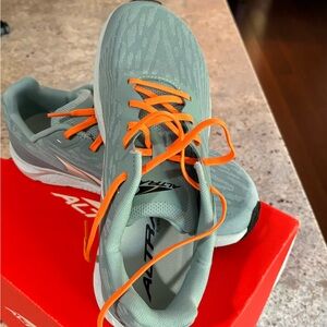 Altra Rivera Running shoes - women